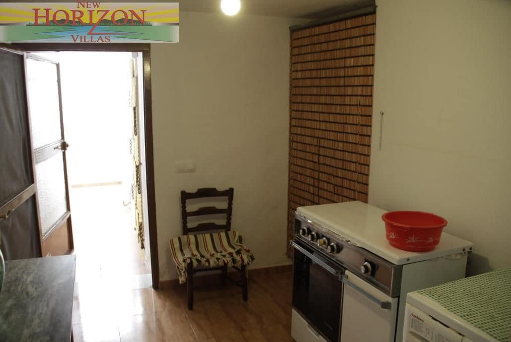 3 bedroom Flat for sale in Albanchez - € 50,000 (Ref: 9545908)