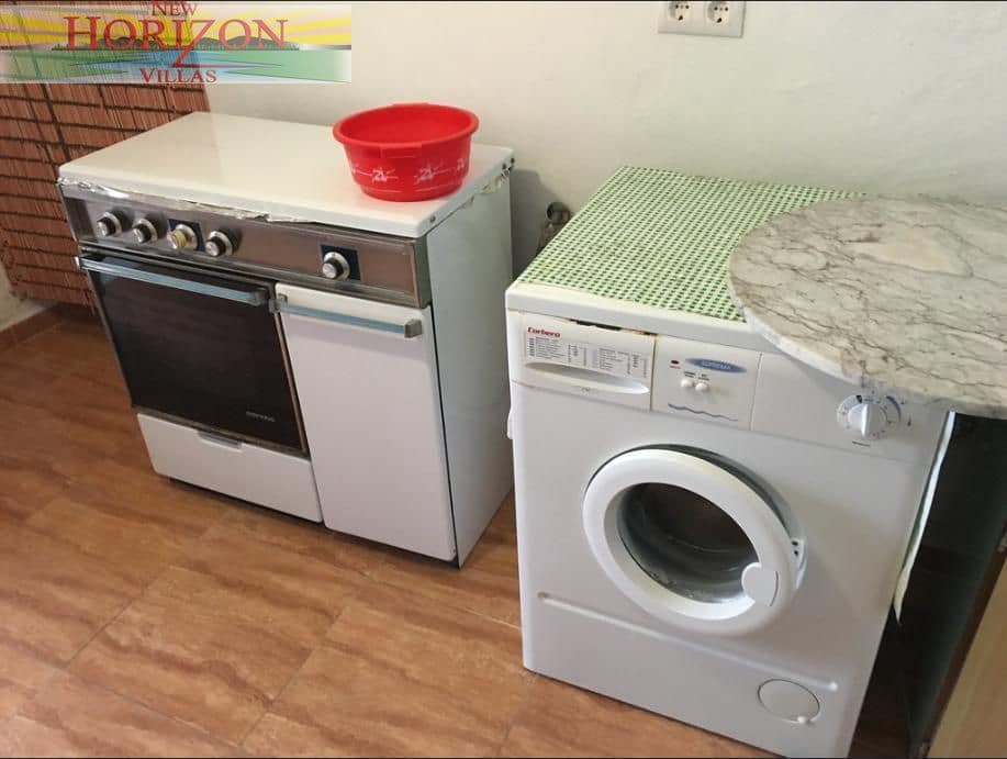 3 bedroom Flat for sale in Albanchez - € 50,000 (Ref: 9545908)
