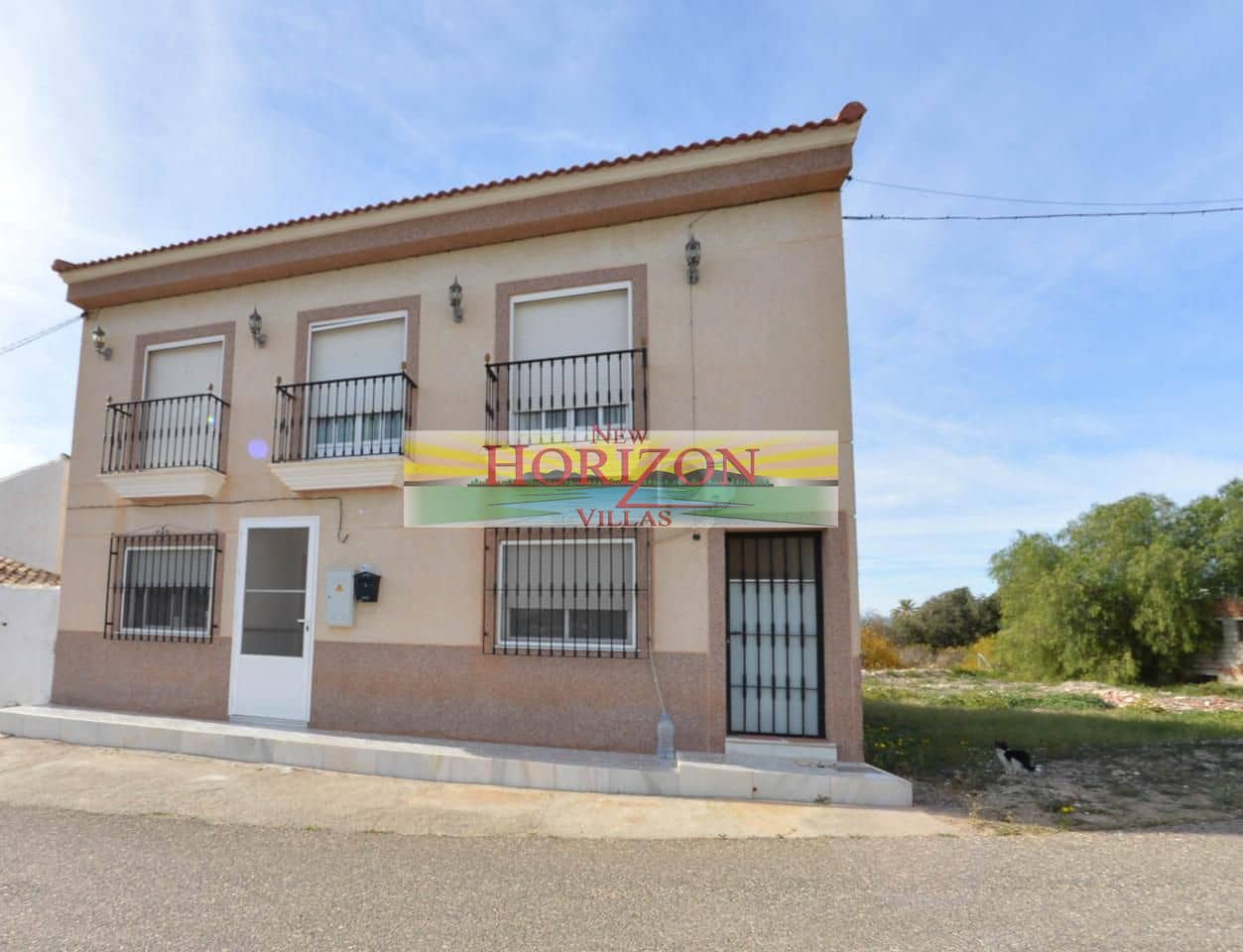 Chalet de 4 habitaciones en Huércal-Overa en venta - 150.000 € (Ref: 9563827)