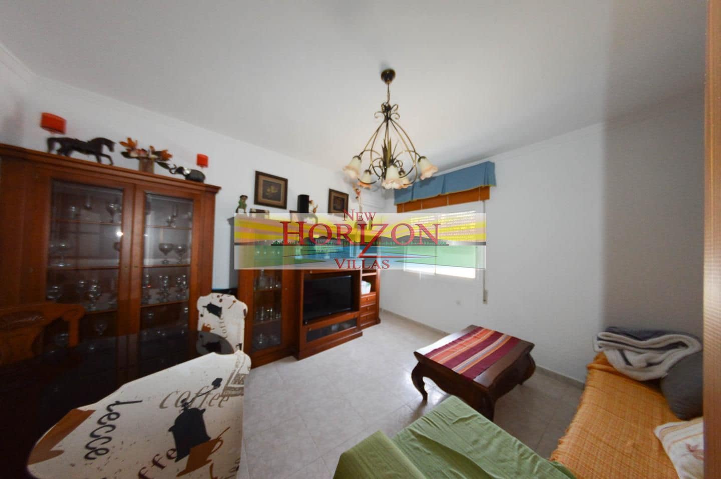 Chalet de 4 habitaciones en Huércal-Overa en venta - 150.000 € (Ref: 9563827)