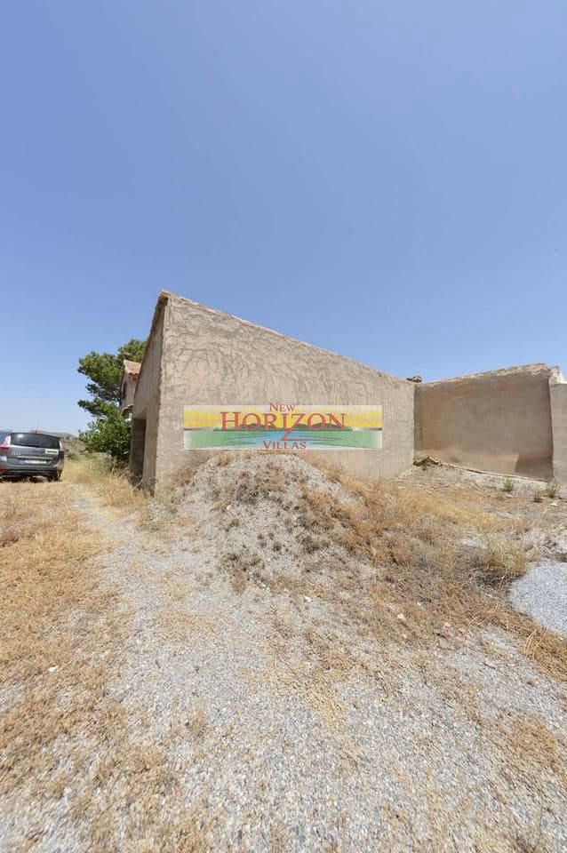 3 soveværelse Villa til salg i Velez-Rubio med garage - € 60.000 (Ref: 9563828)