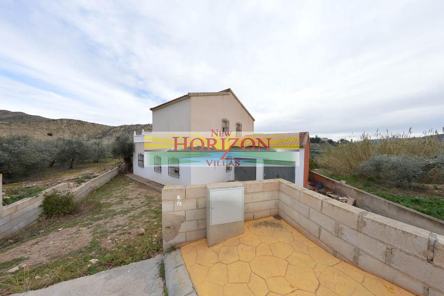 4 bedroom Finca/Country House for rent in Arboleas with garage - € 700 (Ref: 9563829)
