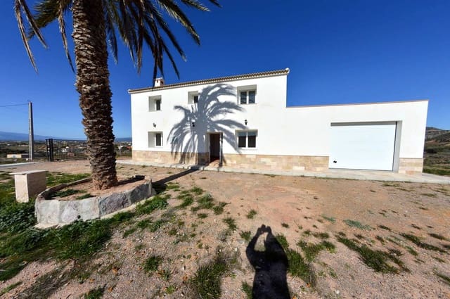 3 slaapkamer Villa te huur in Albox - € 900 (Ref: 9598048)