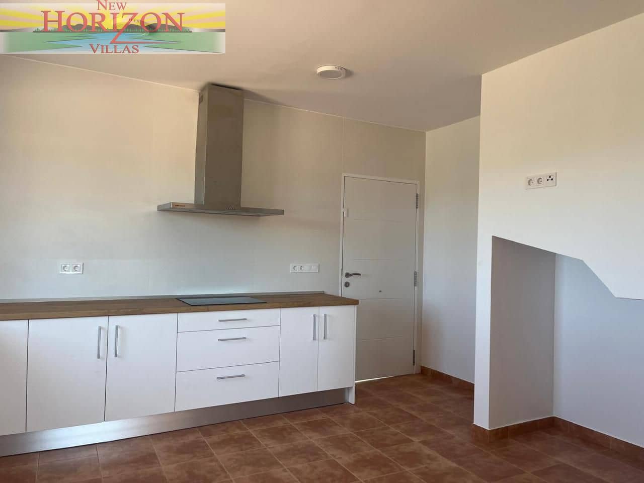 4 makuuhuone Huvila vuokrattavana paikassa Albox mukana uima-altaan 
autotalli - 1 200 € (Ref: 9598048)