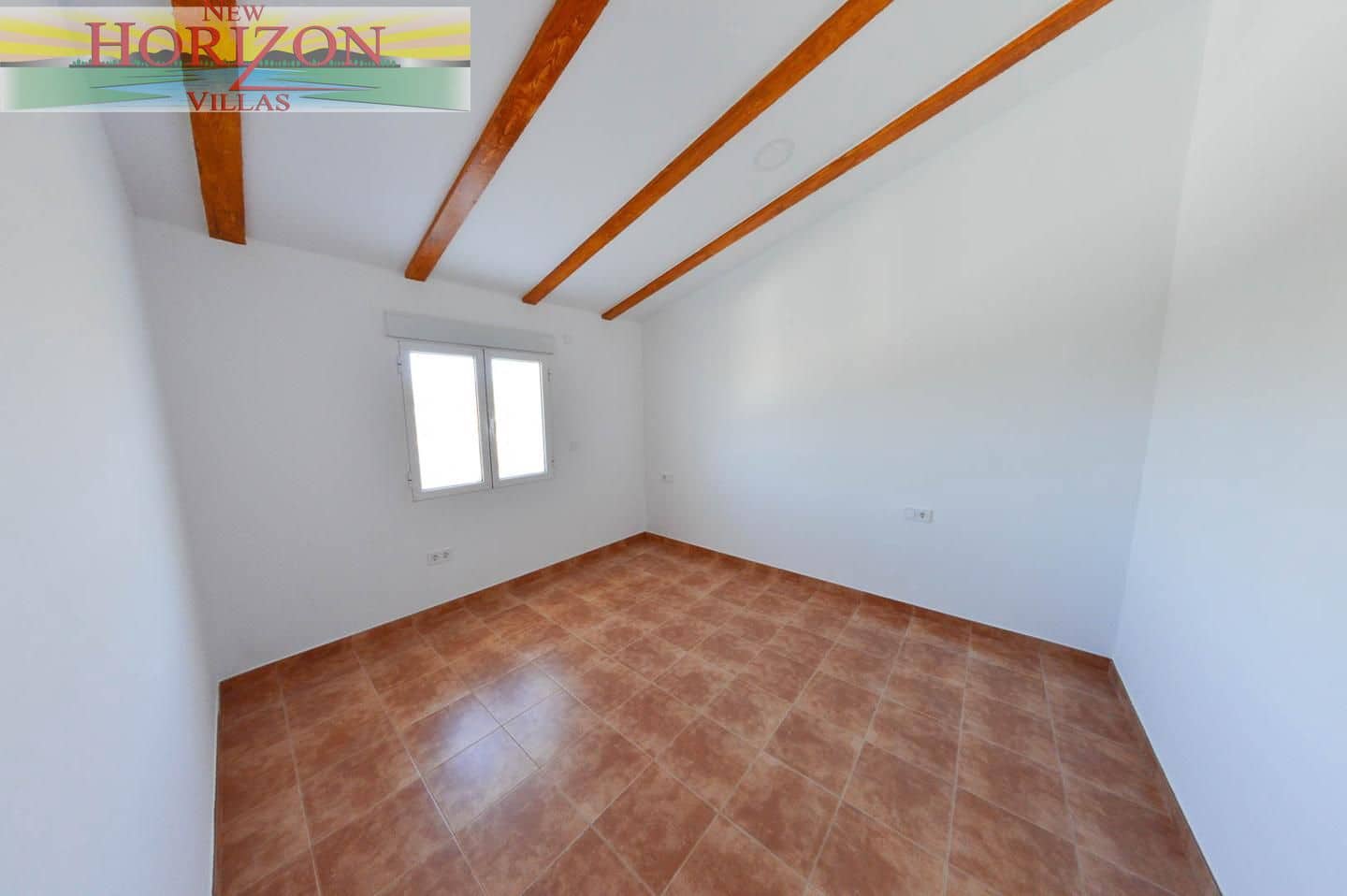 4 makuuhuone Huvila vuokrattavana paikassa Albox mukana uima-altaan 
autotalli - 1 200 € (Ref: 9598048)