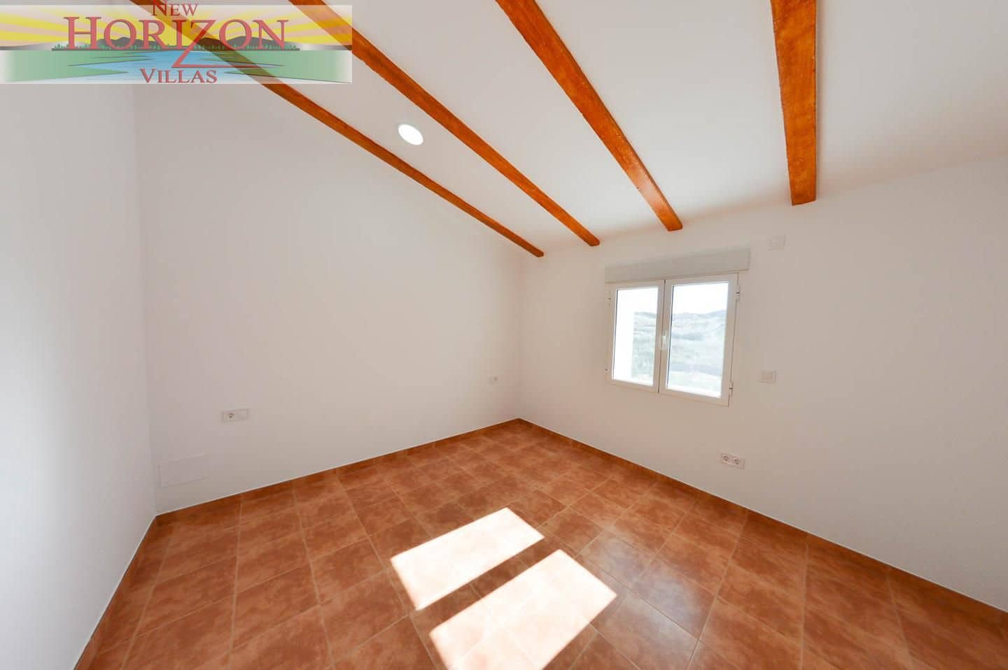 4 makuuhuone Huvila vuokrattavana paikassa Albox mukana uima-altaan 
autotalli - 1 200 € (Ref: 9598048)