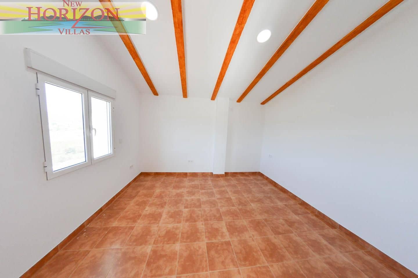 4 makuuhuone Huvila vuokrattavana paikassa Albox mukana uima-altaan 
autotalli - 1 200 € (Ref: 9598048)