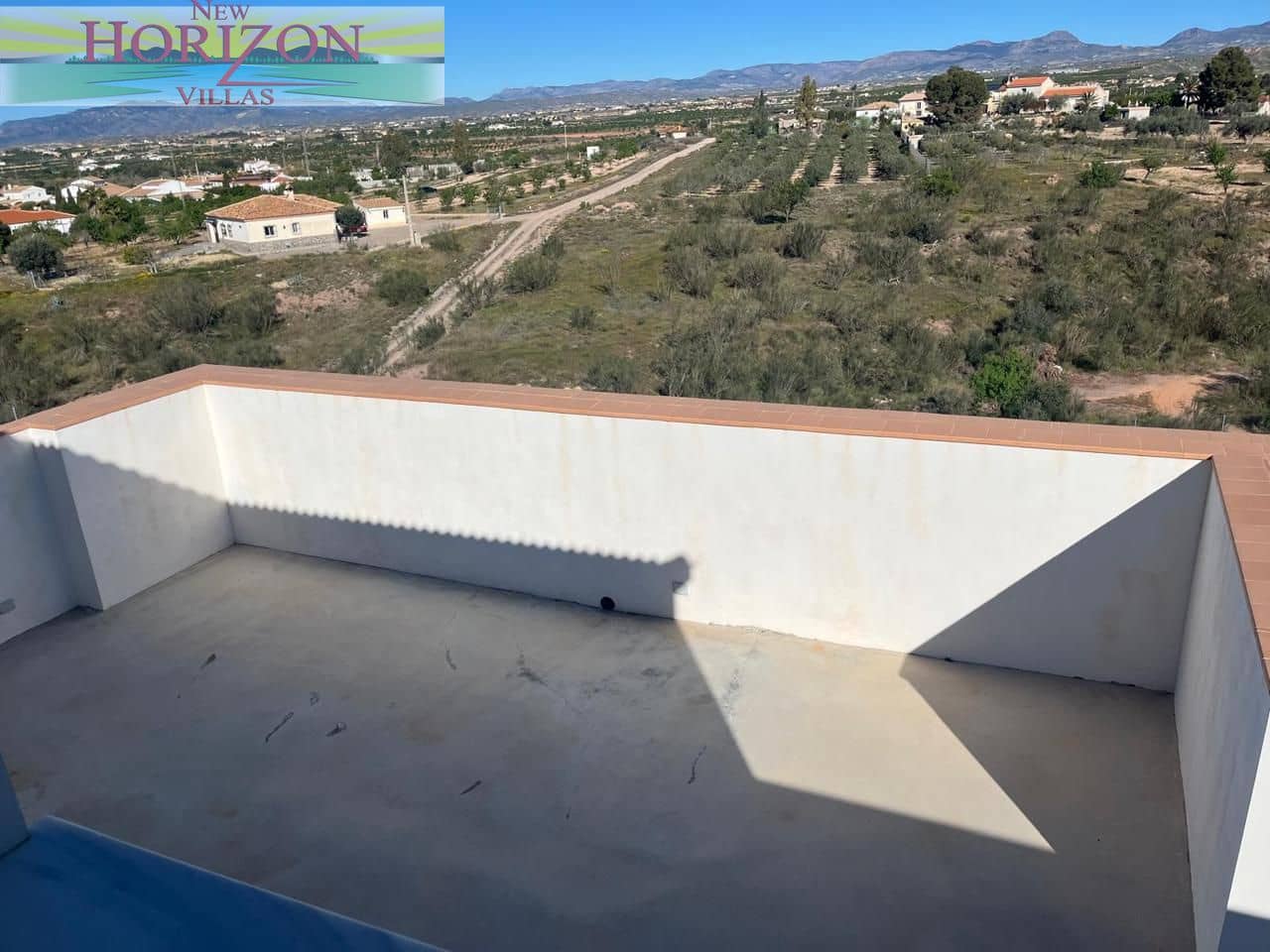 4 makuuhuone Huvila vuokrattavana paikassa Albox mukana uima-altaan 
autotalli - 1 200 € (Ref: 9598048)