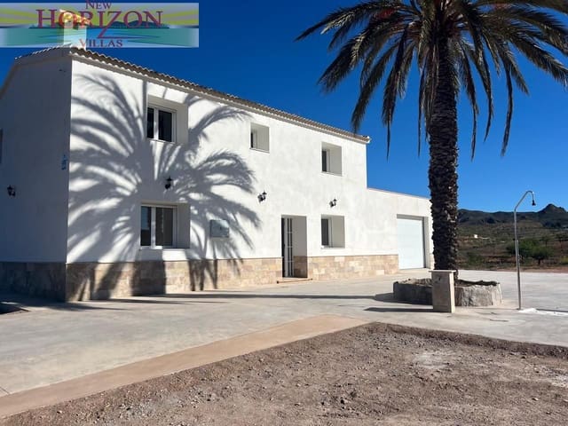 4 makuuhuone Huvila vuokrattavana paikassa Albox mukana uima-altaan 
autotalli - 1 200 € (Ref: 9598048)