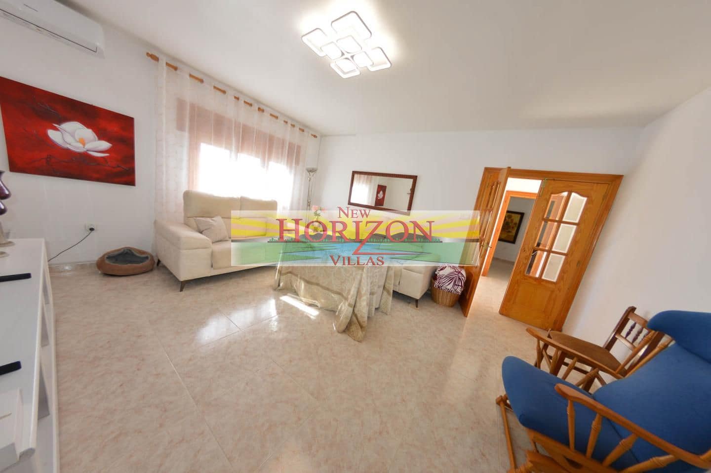 7 slaapkamer Flat te koop in Albox met garage - € 450.000 (Ref: 9628341)