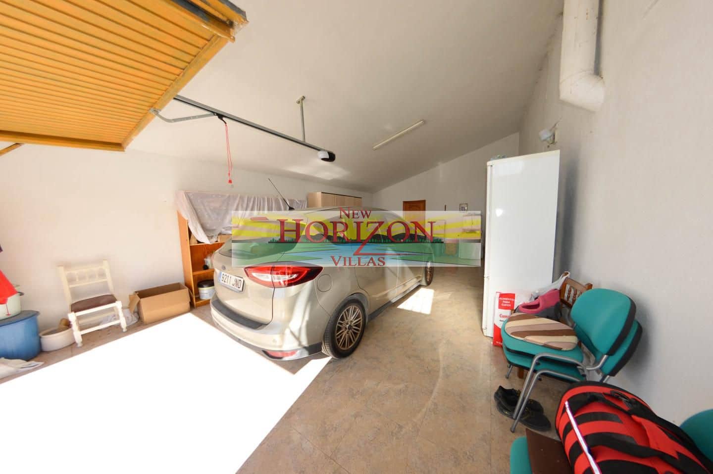 7 slaapkamer Flat te koop in Albox met garage - € 450.000 (Ref: 9628341)