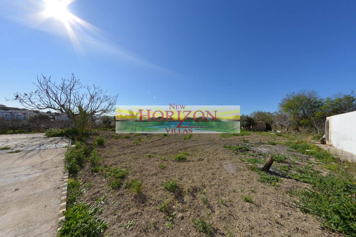 7 slaapkamer Flat te koop in Albox met garage - € 450.000 (Ref: 9628341)