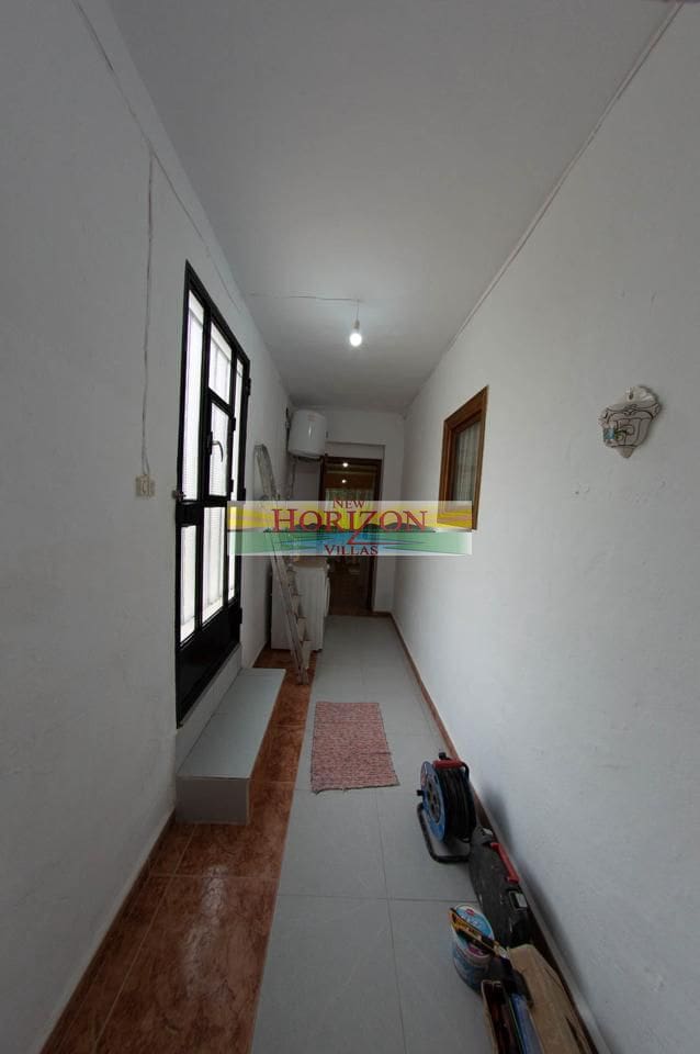 4 soveværelse Villa til leje i Huercal-Overa - € 600 (Ref: 9650551)