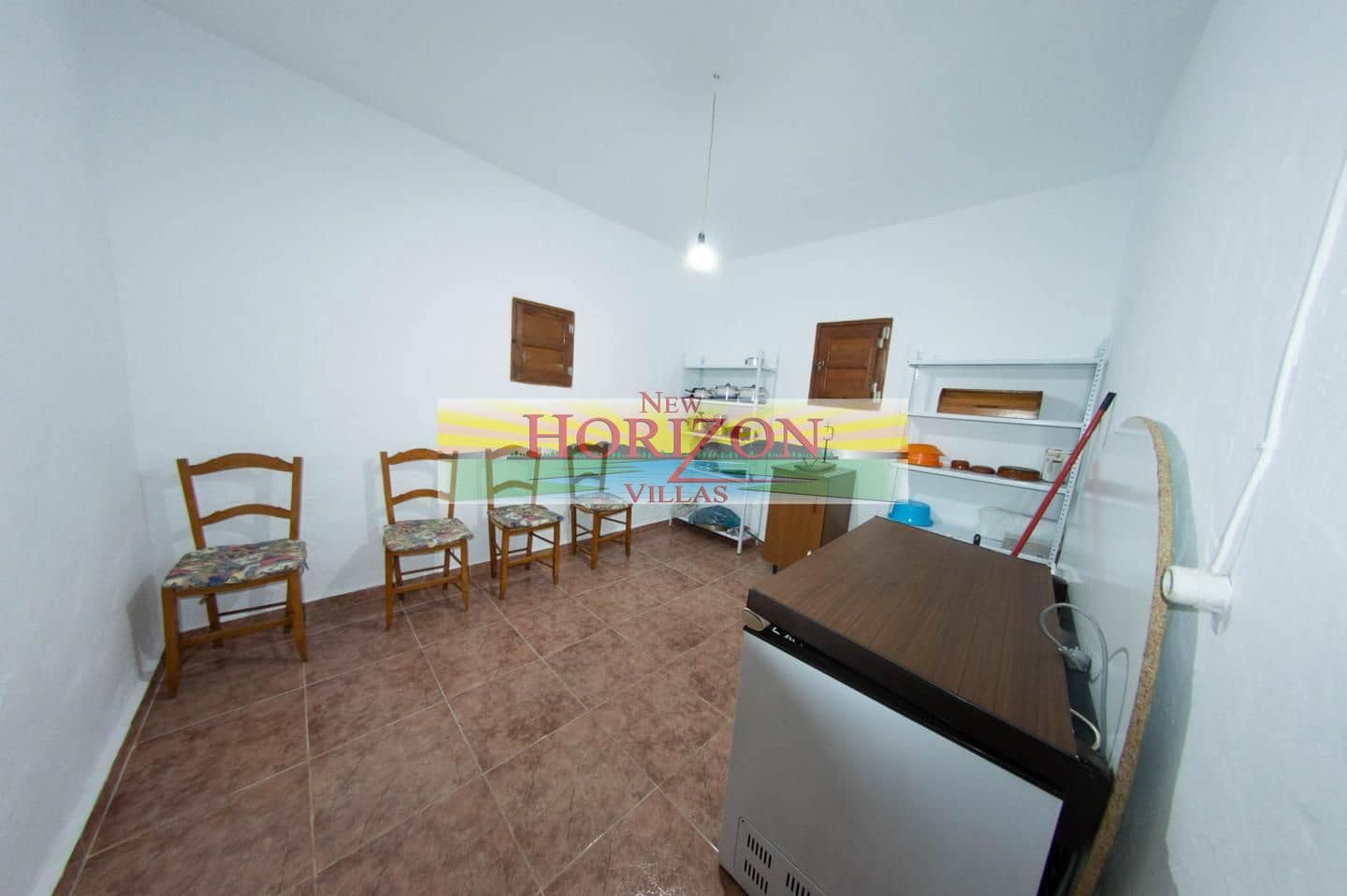 4 soveværelse Villa til leje i Huercal-Overa - € 600 (Ref: 9650551)