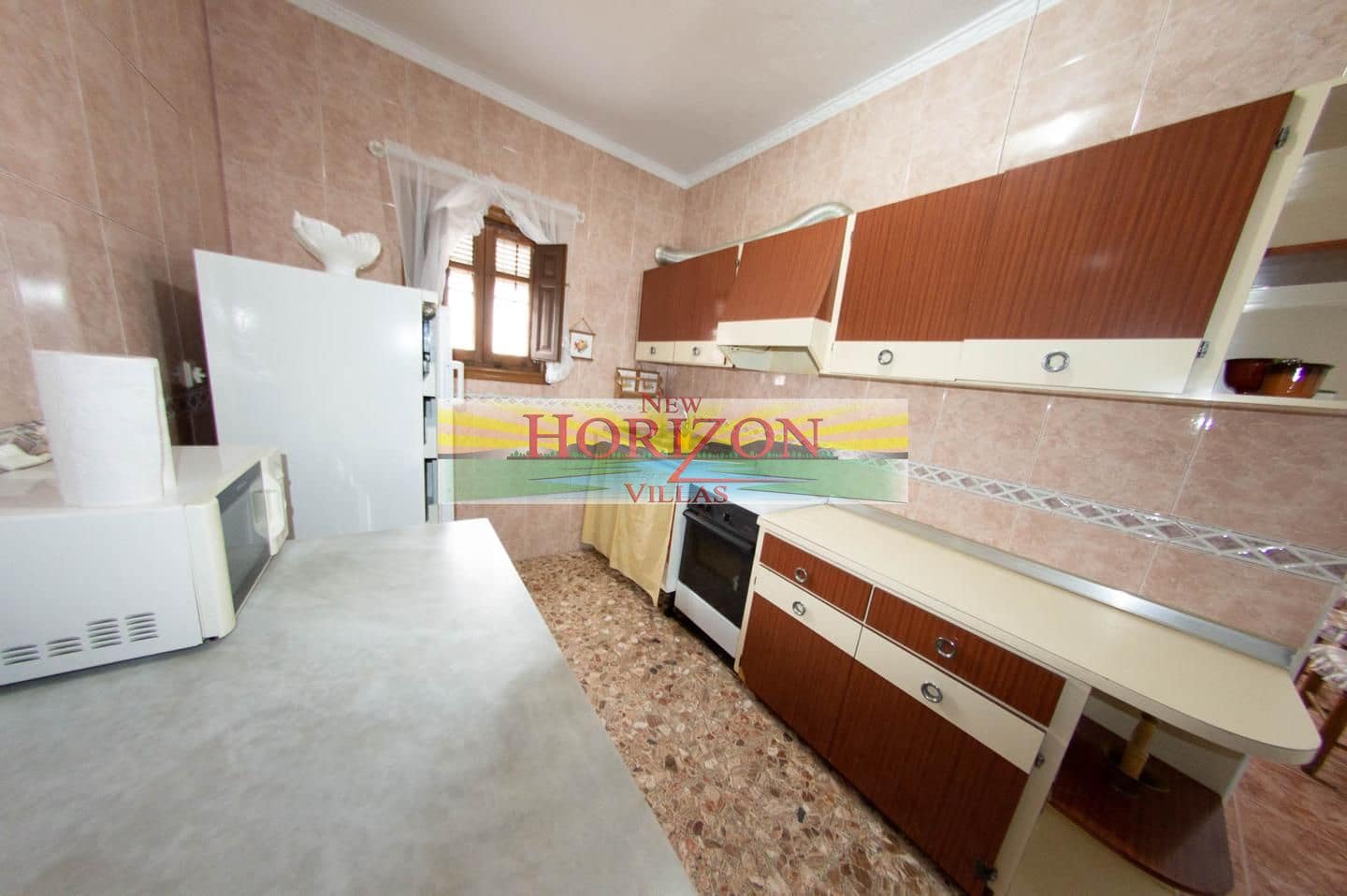 4 soveværelse Villa til leje i Huercal-Overa - € 600 (Ref: 9650551)