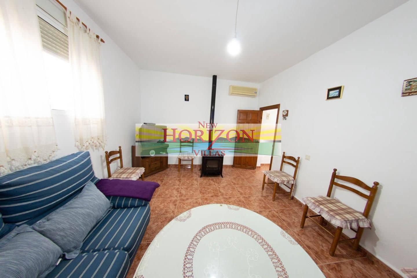 4 soveværelse Villa til leje i Huercal-Overa - € 600 (Ref: 9650551)