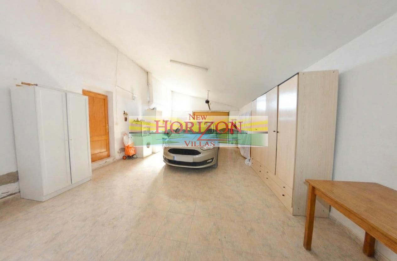 7 slaapkamer Villa te koop in Albox met garage - € 450.000 (Ref: 9667127)