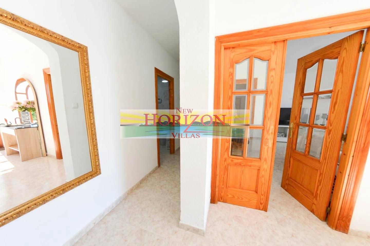 7 slaapkamer Villa te koop in Albox met garage - € 450.000 (Ref: 9667127)