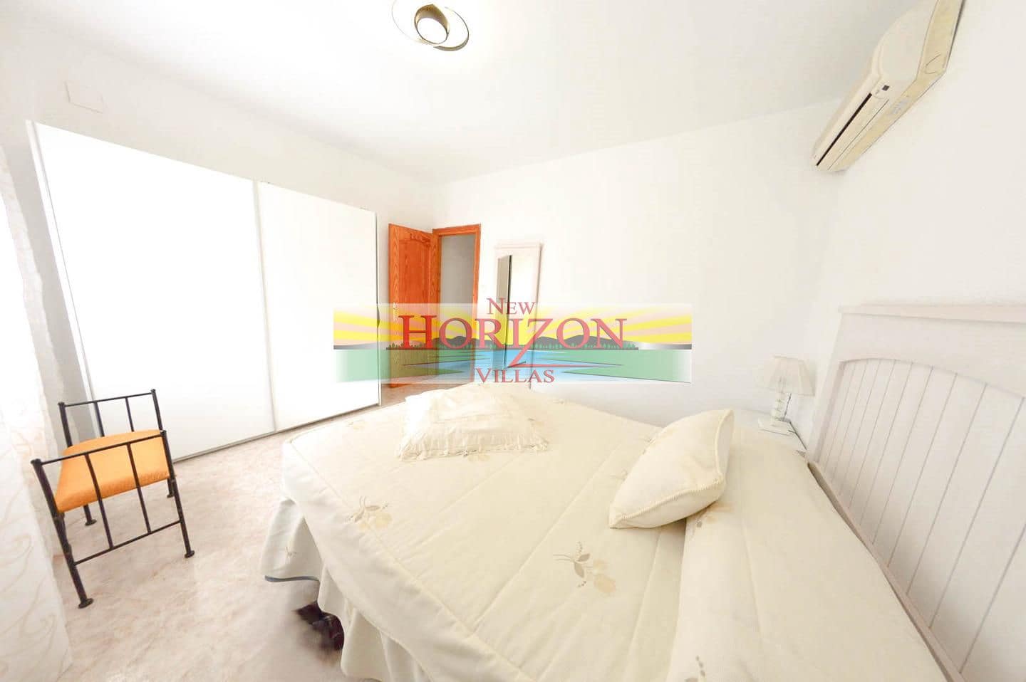 7 slaapkamer Villa te koop in Albox met garage - € 450.000 (Ref: 9667127)