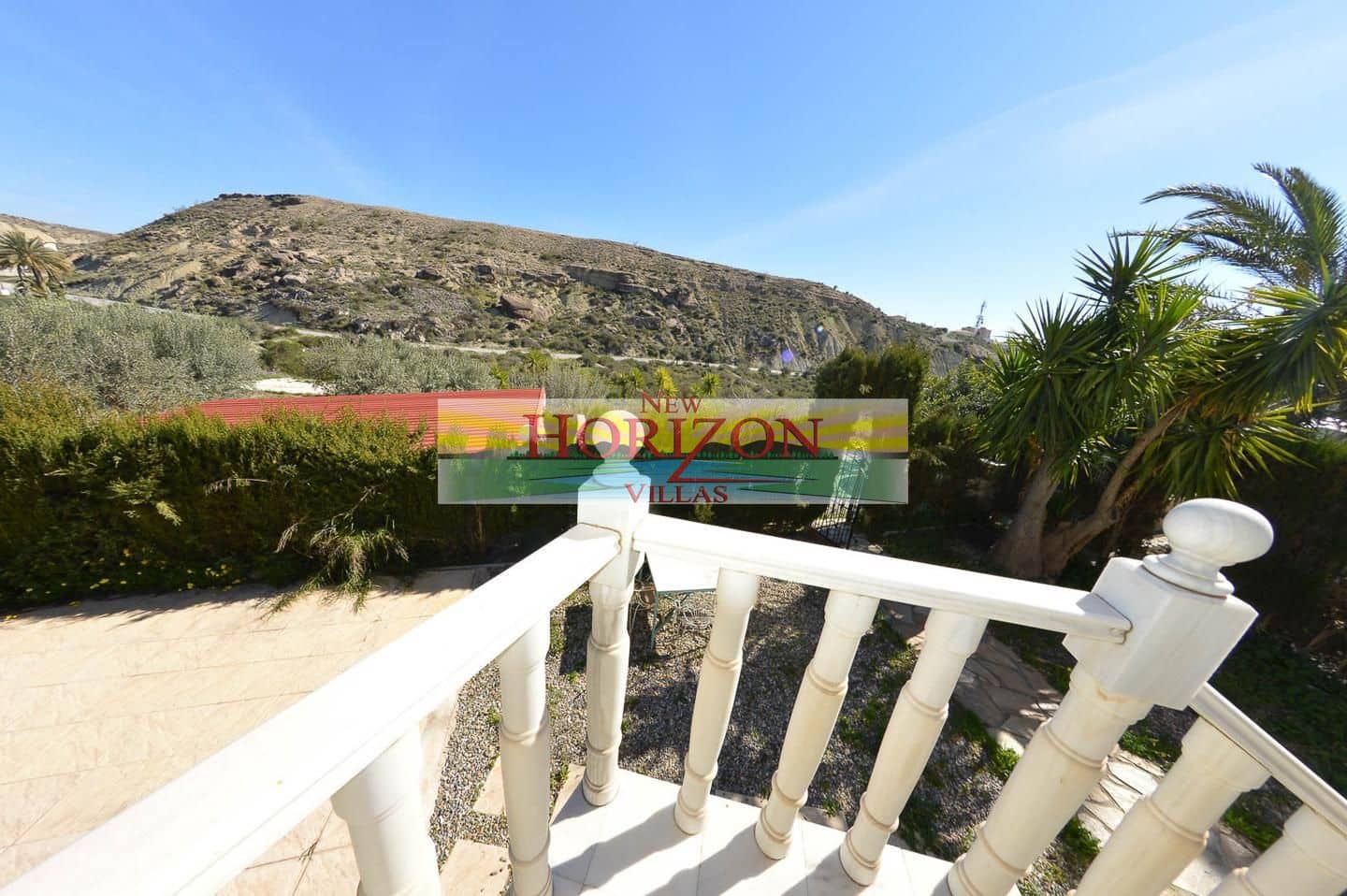 7 slaapkamer Villa te koop in Albox met garage - € 450.000 (Ref: 9667127)