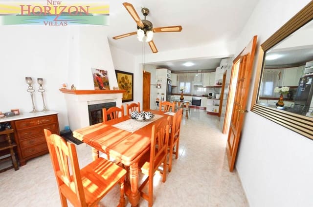 7 sovrum Villa till salu i Albox med garage - 295 000 € (Ref: 9667127)