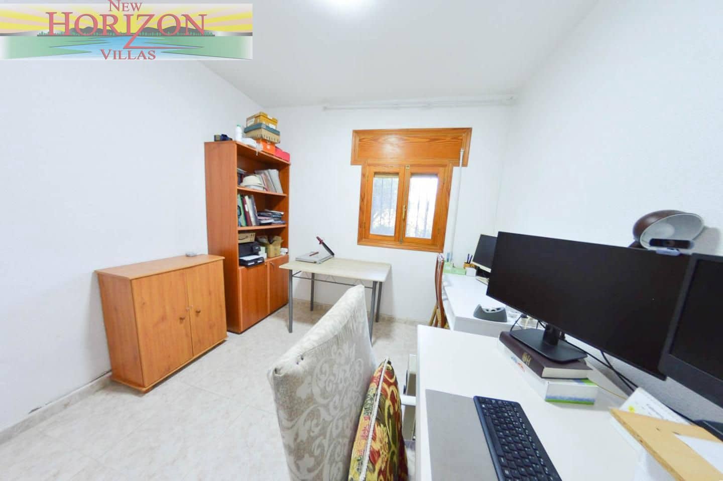 7 bedroom Villa for sale in Albox with garage - € 295,000 (Ref: 9667127)