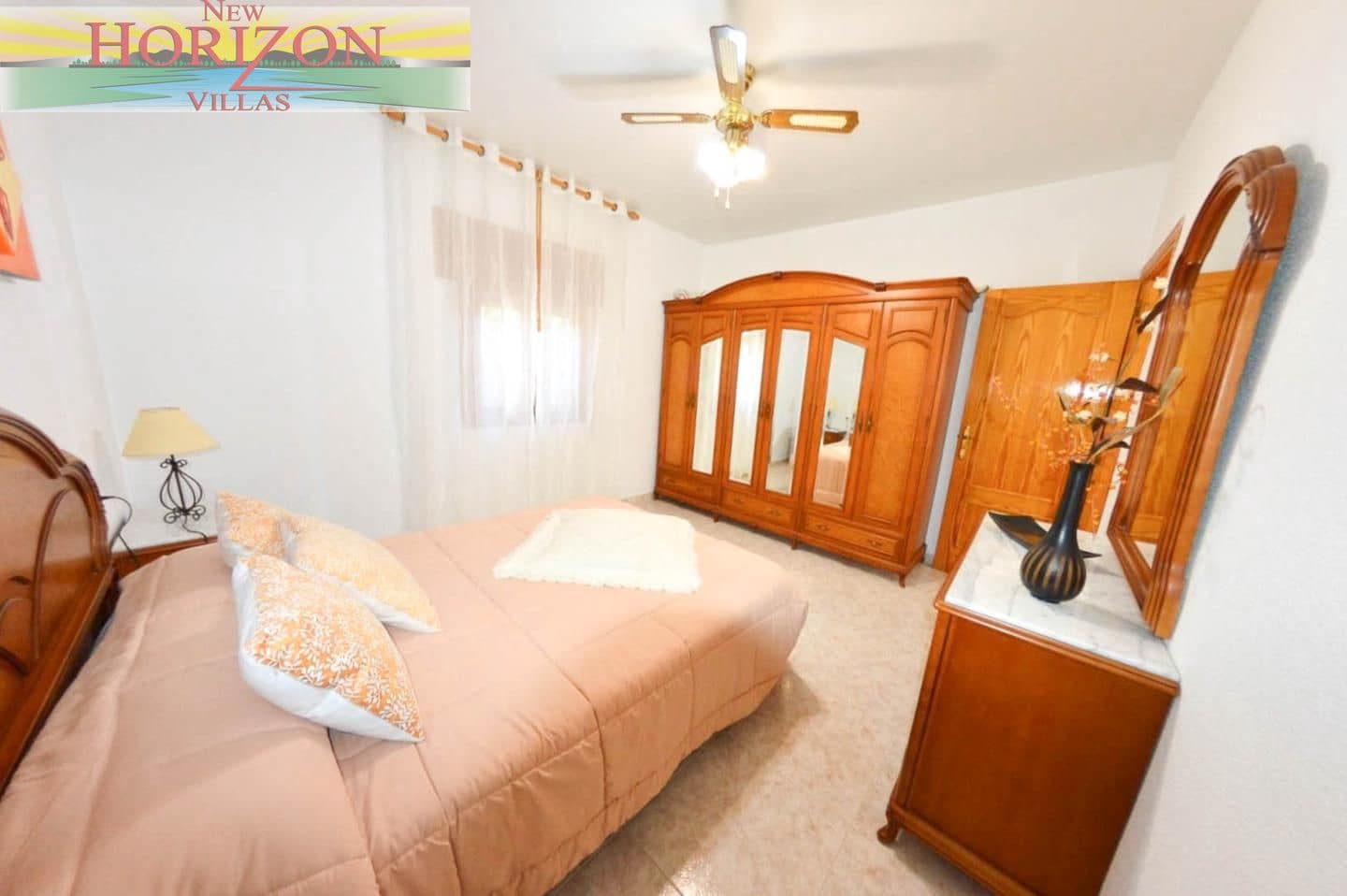 7 bedroom Villa for sale in Albox with garage - € 295,000 (Ref: 9667127)