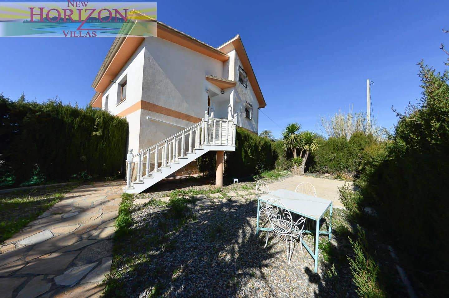 7 bedroom Villa for sale in Albox with garage - € 295,000 (Ref: 9667127)