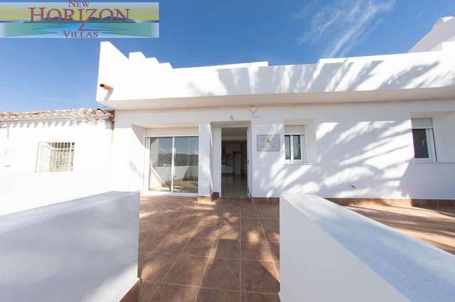 Chalet de 4 habitaciones en La Alfoquia, Zurgena en venta - 189.000 € (Ref: 9687682)