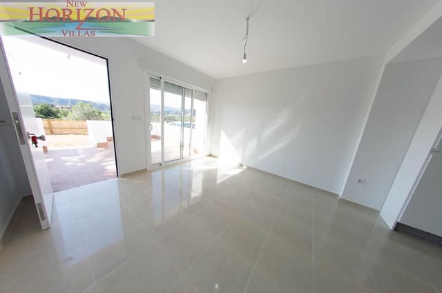 Chalet de 4 habitaciones en La Alfoquia, Zurgena en venta - 189.000 € (Ref: 9687682)