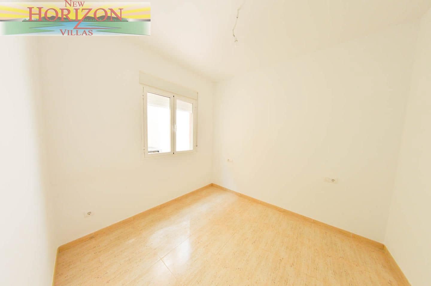 4 bedroom Bungalow for sale in La Alfoquia - € 165,000 (Ref: 9723566)