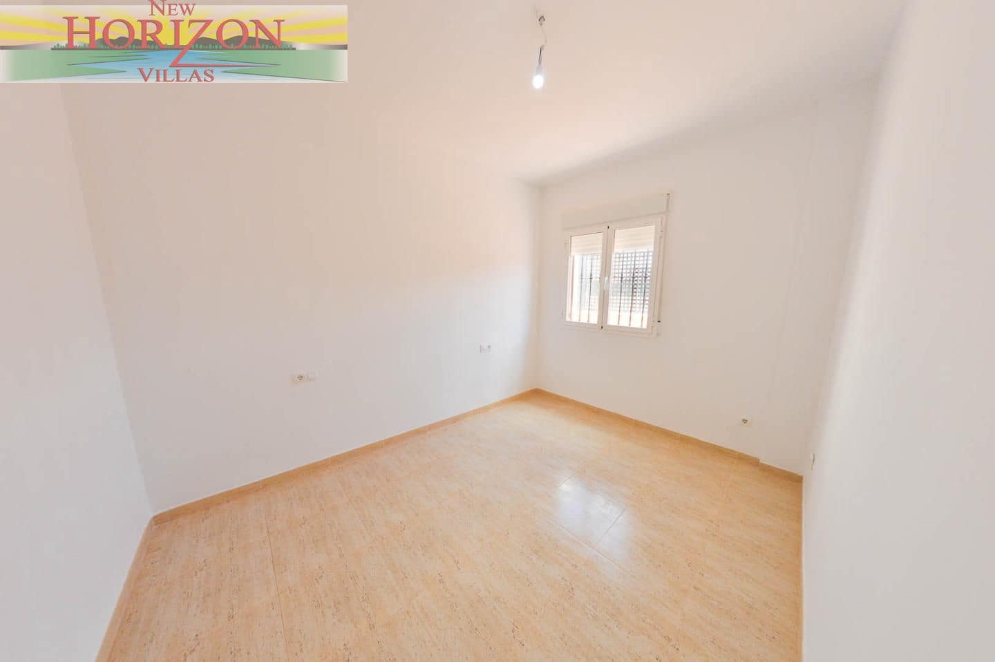 4 bedroom Bungalow for sale in La Alfoquia - € 165,000 (Ref: 9723566)