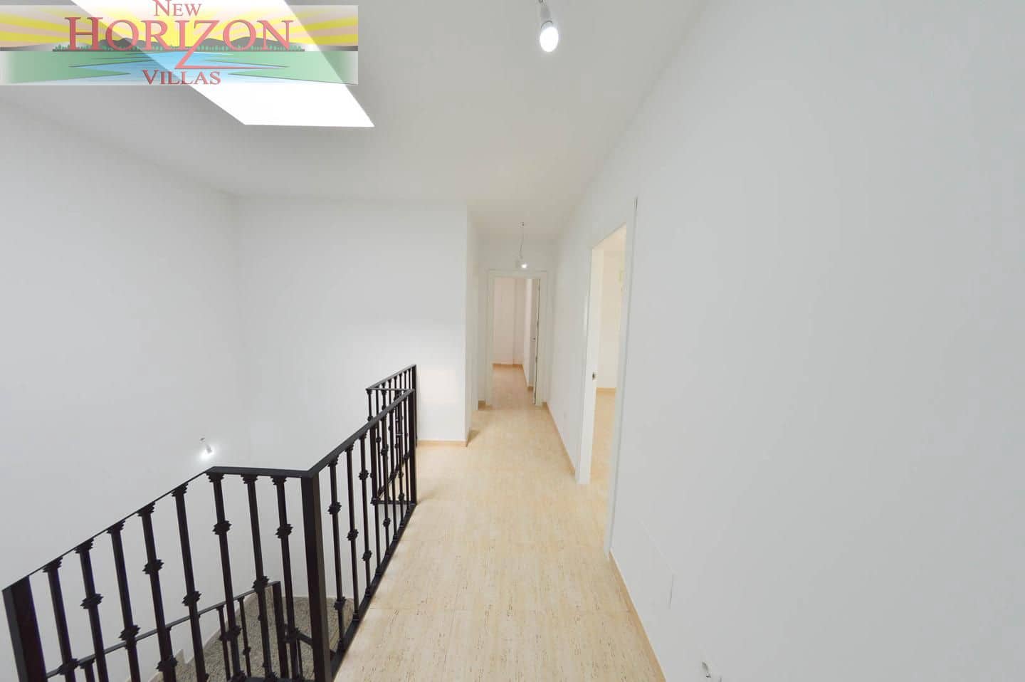 3 bedroom Flat for sale in La Alfoquia with garage - € 159,900 (Ref: 9724893)