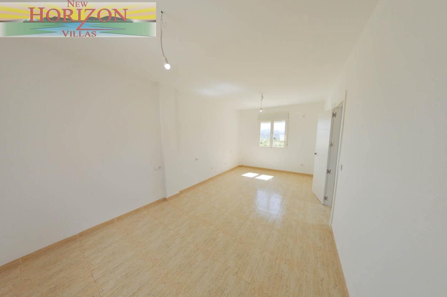 3 bedroom Flat for sale in La Alfoquia with garage - € 159,900 (Ref: 9724893)