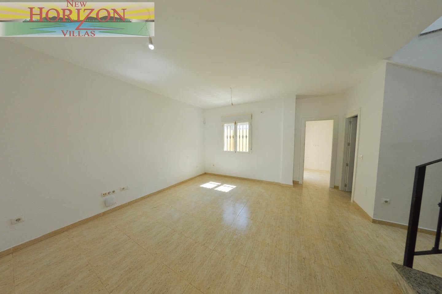 3 bedroom Flat for sale in La Alfoquia with garage - € 159,900 (Ref: 9724893)