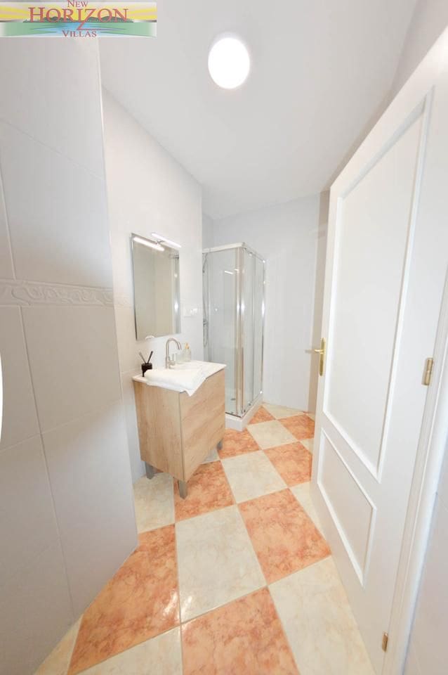 4 bedroom Flat for sale in Zurgena - € 119,000 (Ref: 9733814)