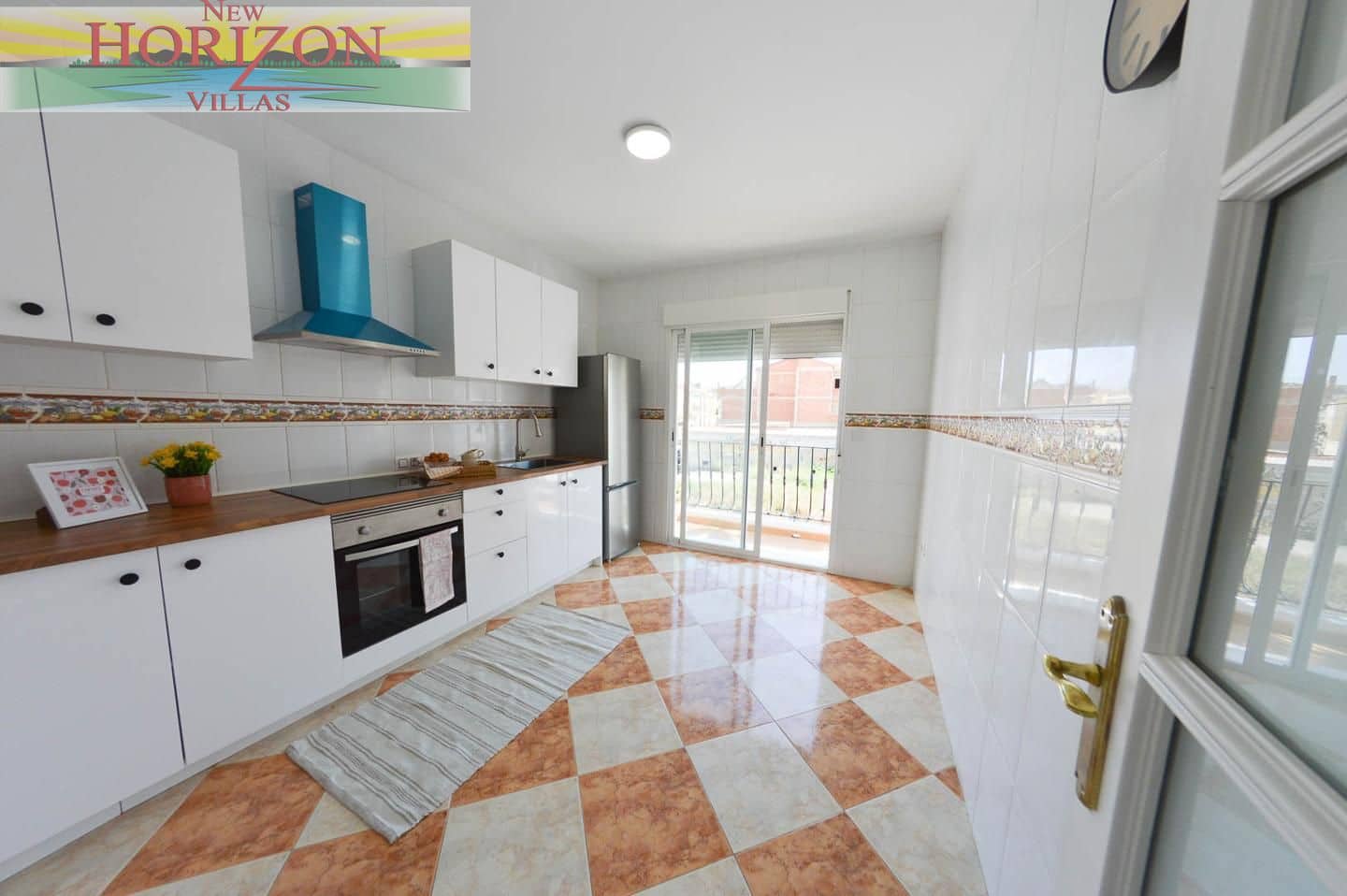 4 bedroom Flat for sale in Zurgena - € 119,000 (Ref: 9733814)