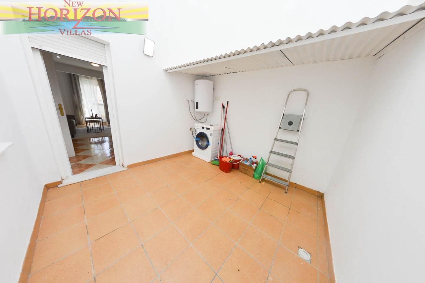 4 bedroom Flat for sale in Zurgena - € 119,000 (Ref: 9733814)