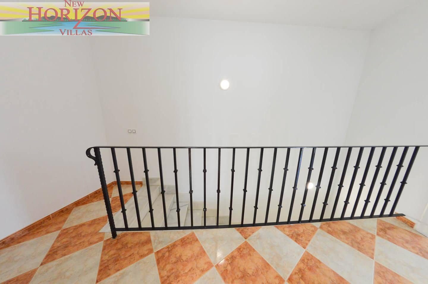 4 bedroom Flat for sale in Zurgena - € 119,000 (Ref: 9733814)