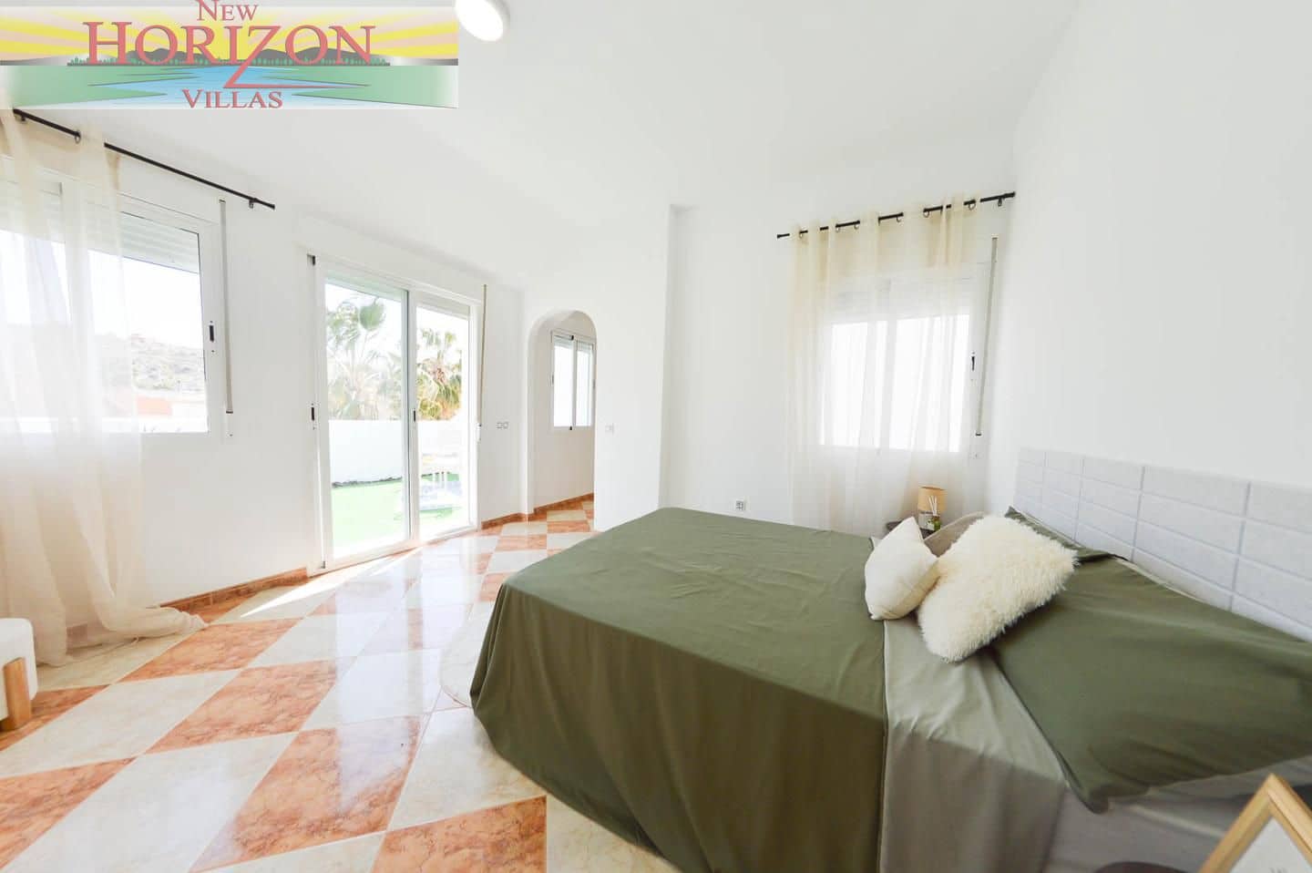 4 bedroom Flat for sale in Zurgena - € 119,000 (Ref: 9733814)