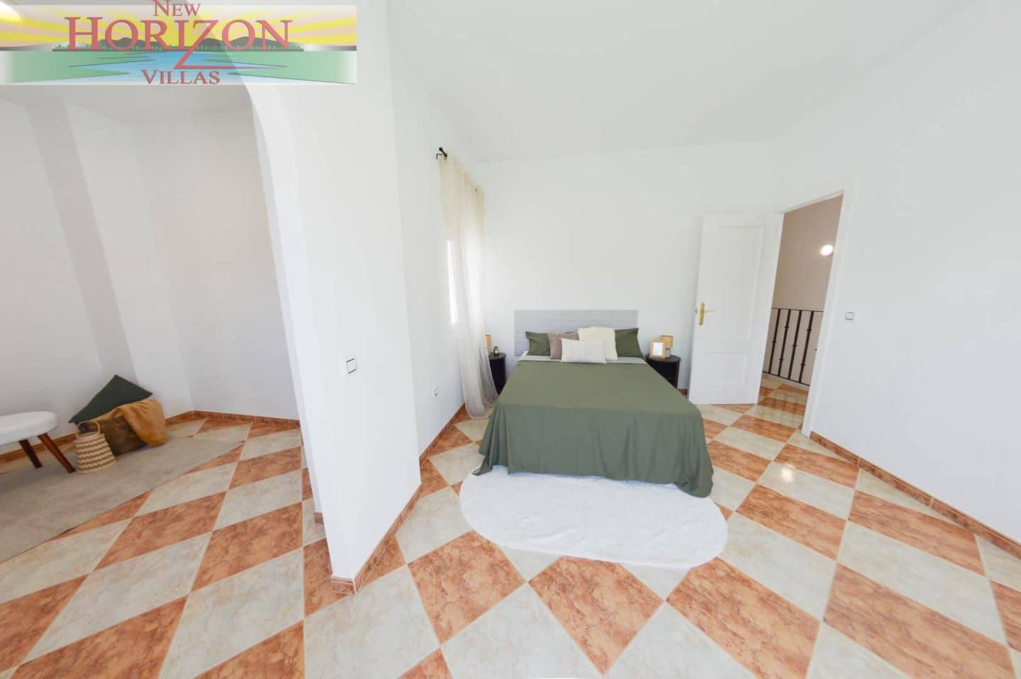 4 bedroom Flat for sale in Zurgena - € 119,000 (Ref: 9733814)