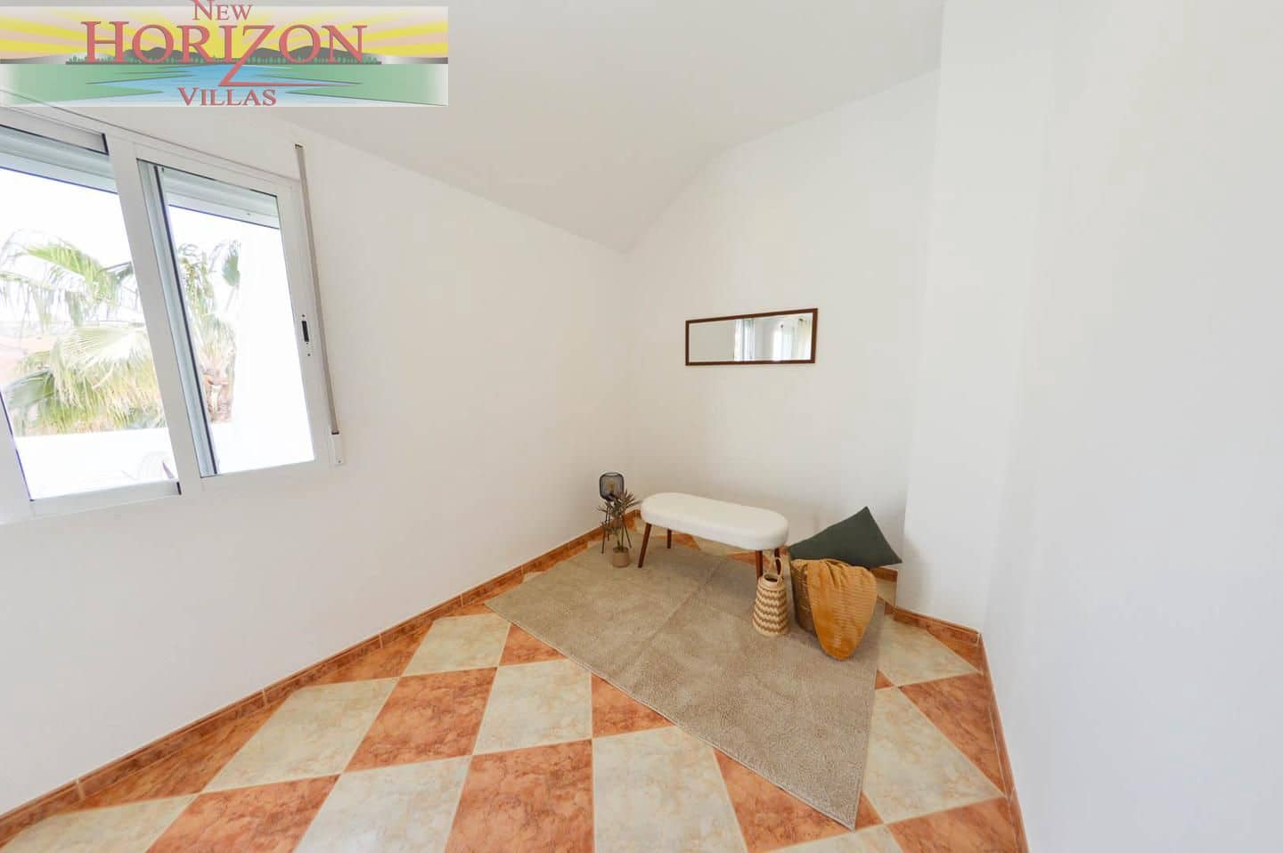 4 bedroom Flat for sale in Zurgena - € 119,000 (Ref: 9733814)