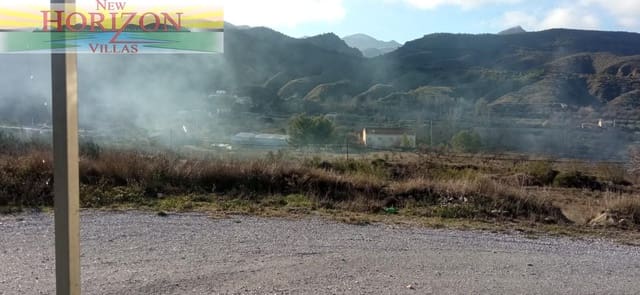 4 soverom Finca/Herregård til leie i Serón - € 400 (Ref: 9737032)