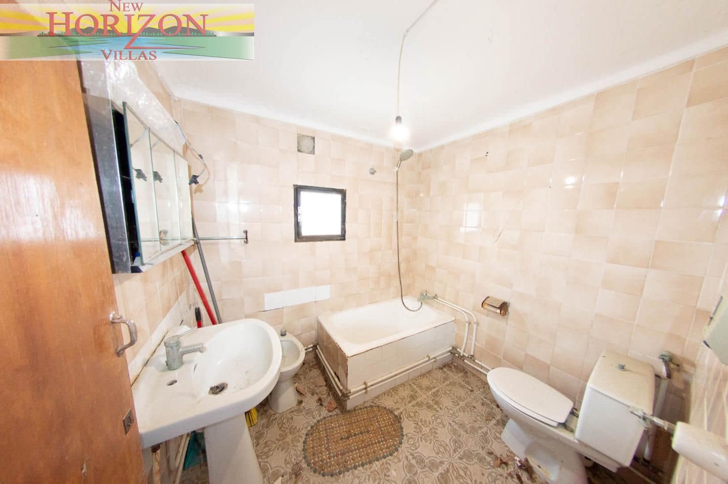 4 slaapkamer Finca/Landhuis te koop in Arboleas - € 60.000 (Ref: 9737166)