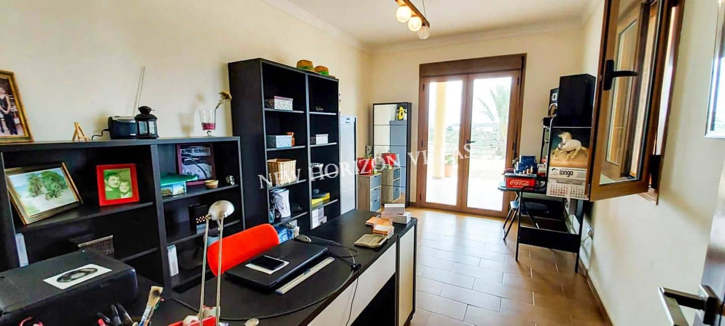 4 bedroom Villa for rent in El Cucador - € 700 (Ref: 9759477)