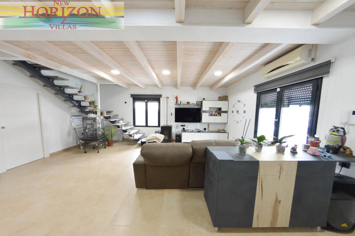 2 bedroom Villa for rent in Arboleas with pool garage - € 800 (Ref: 9769892)