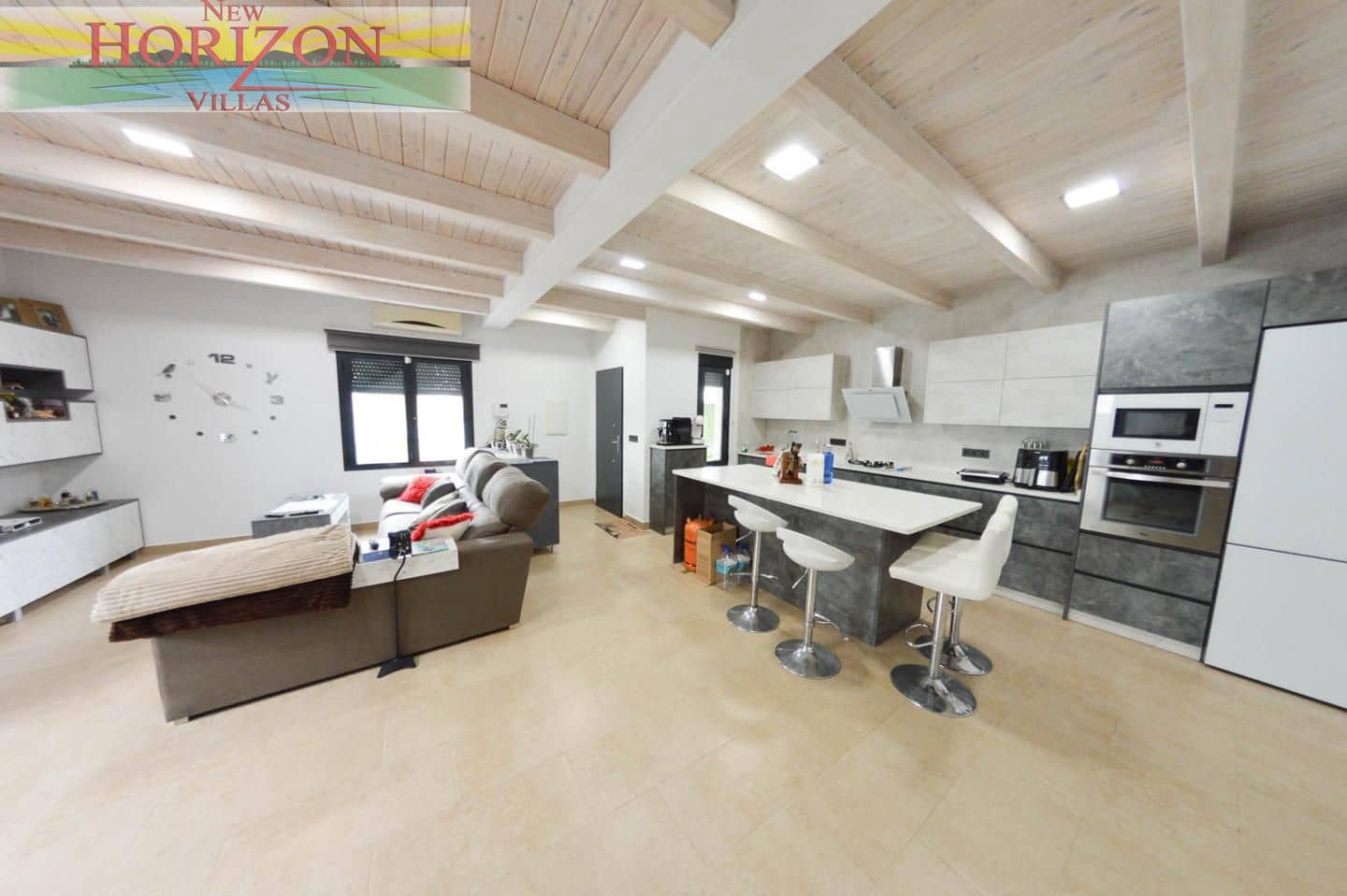 2 bedroom Villa for rent in Arboleas with pool garage - € 800 (Ref: 9769892)