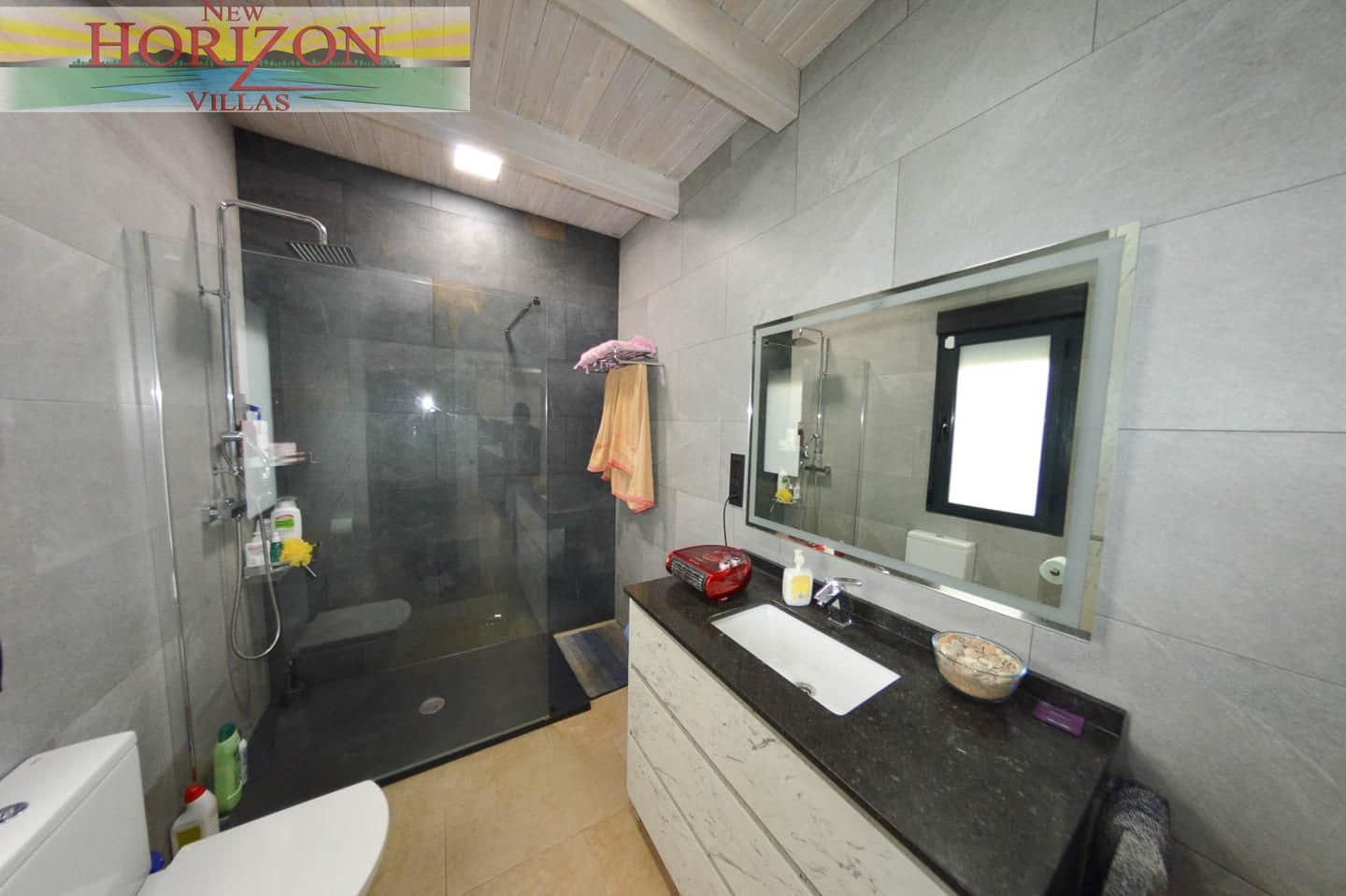 2 bedroom Villa for rent in Arboleas with pool garage - € 800 (Ref: 9769892)