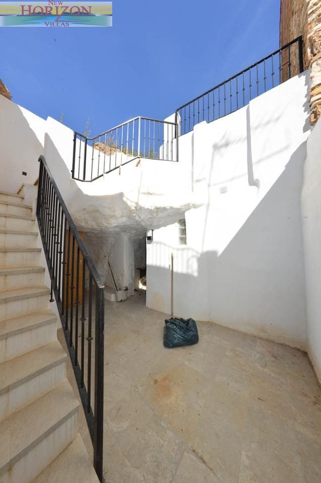 2 Zimmer Villa zu vermieten in Cantoria - 650 € (Ref: 9789683)