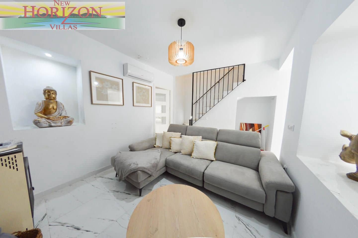 2 Zimmer Villa zu vermieten in Cantoria - 650 € (Ref: 9789683)